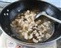 酸辣三菇豆腐汤的做法图解6