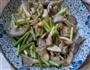 平菇炒蒜薹的做法图解5