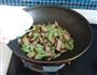 西芹豆干炒肉片的做法图解8