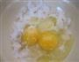 银耳摊鸡蛋的做法图解2