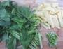 菠菜土豆汤的做法图解1