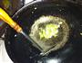 鸡蛋炒黑木耳的做法图解4
