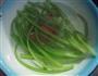 凉拌芹菜腐竹的做法图解2