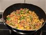 五彩炒饭的做法图解4