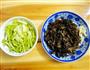 芹菜木耳炒肉丝的做法图解2