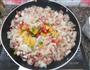 鱿鱼火腿炒饭的做法图解9