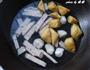 油豆腐鱼丸肉饼汤的做法图解3