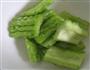 清煎苦瓜的做法图解1