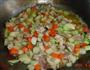 三鲜鸡丁的做法图解7