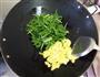 韭菜炒鸡蛋的做法图解5