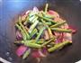 九层塔炒鸡肉芦笋的做法图解2