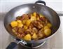 土豆蛋炖排骨的做法步骤10