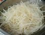 干煸黄金土豆丝的做法图解3