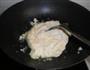 小葱炒豆渣的做法图解3