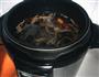 虫草花乌鸡汤的做法图解2