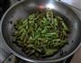 干煸肉末四季豆的做法图解10