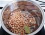 盐烤五香花生米的做法图解2