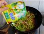 酱炒芹菜肉丝的做法图解10