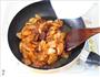 香肠辣白菜炒年糕的做法图解7