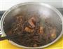 豇豆干烧五花肉的做法步骤11
