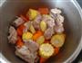 排骨玉米萝卜汤的做法图解4