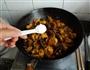 茶树菇炒仔鸡的做法图解16