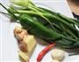 葱爆花甲的做法图解2