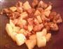 土豆焖鸡块的做法图解5