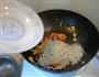 炒方便面的做法图解3
