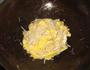 金针菇炒鸡蛋的做法图解6