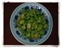 黄瓜炒蚕豆的做法图解1