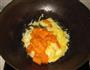 胡萝卜腐竹炒鸡蛋的做法图解6