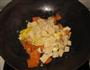 胡萝卜腐竹炒鸡蛋的做法图解7