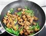 杭椒鸡丁小炒的做法图解8