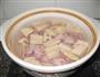 莲藕猪尾汤的做法图解6