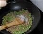 毛豆炒萝卜干的做法图解4