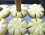 豆沙花朵面包的做法图解10