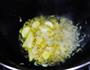 南瓜炒虾米的做法图解5