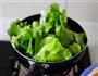蚝油生菜的做法图解2