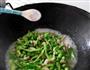 肉丝炒毛豆的做法图解7