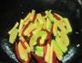 爆炒南瓜条的做法图解5