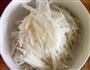 海蜇白萝卜丝的做法步骤2