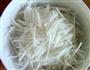 海蜇白萝卜丝的做法步骤3