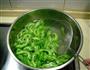 肉末炒苦瓜的做法图解2