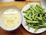酱焖豆角土豆的做法图解1