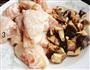 香菇蒸鸡翅的做法图解3