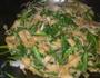 韭菜豆芽炒果条的做法图解11