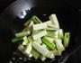 丝瓜干煸杂虾的做法图解3