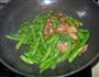 瘦肉炒四季豆的做法图解5