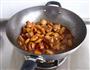 排骨毛豆炖面筋的做法图解8